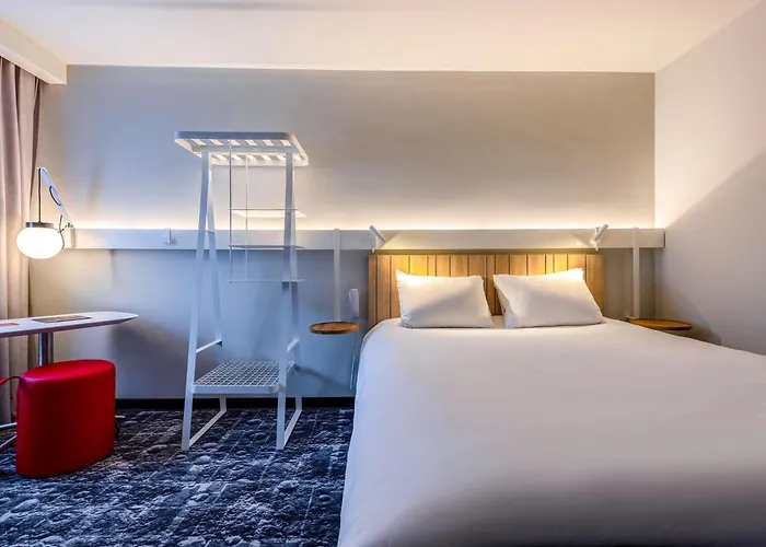 Ibis La Rochelle Centre HistoriqueHotel la Rochelle